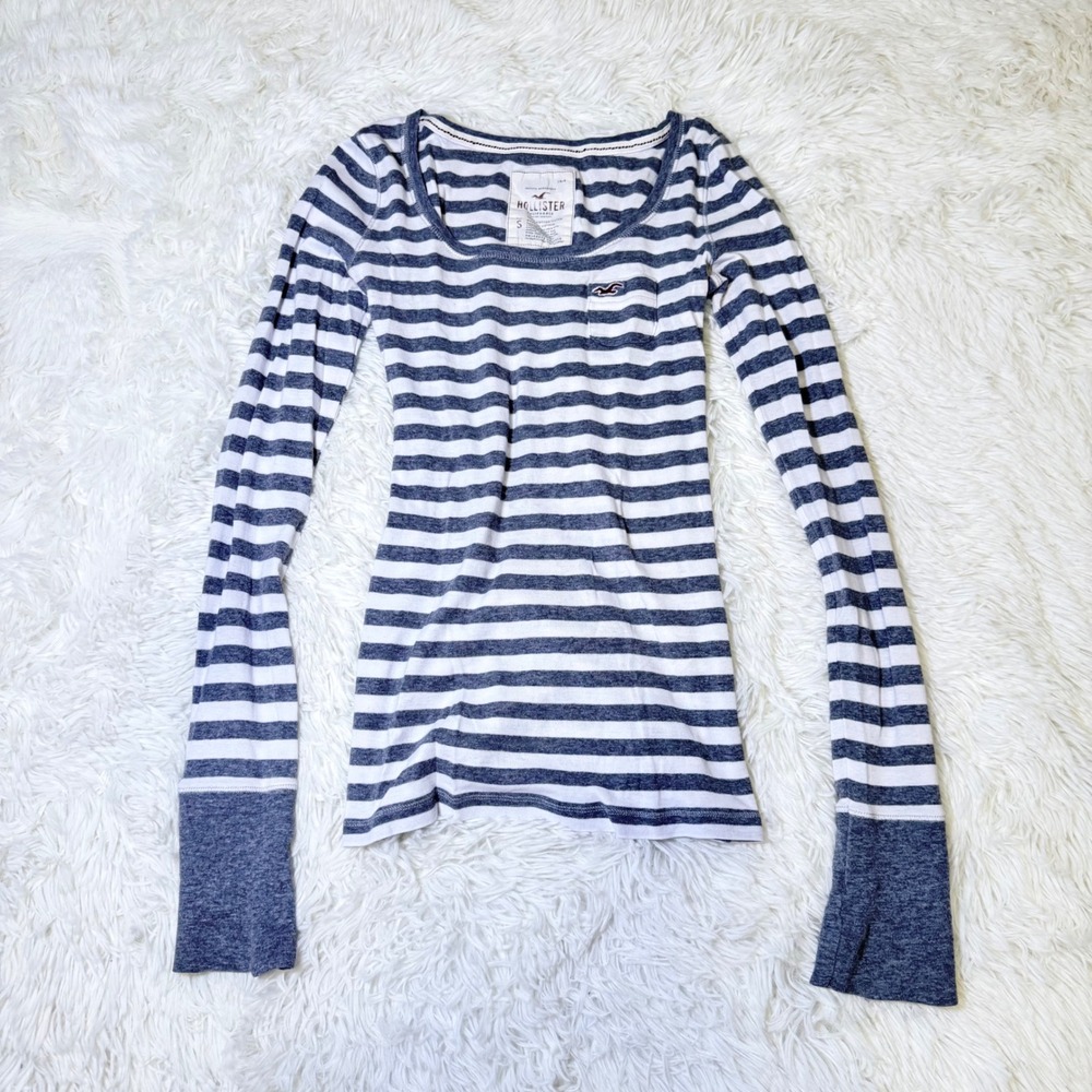 Hollister Womens Small Grey White Striped Long Sleeve Scoop Neck Pocket Tee